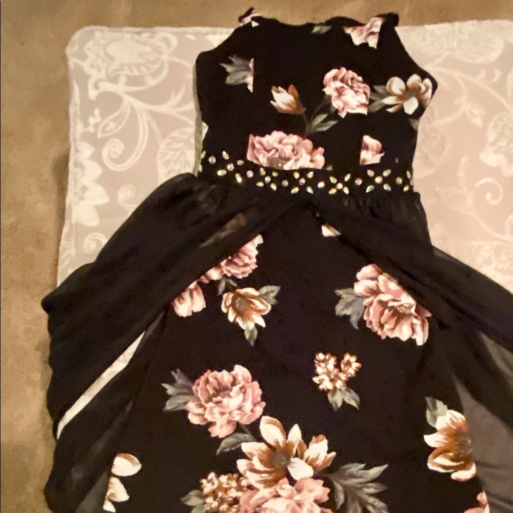 Girls dress